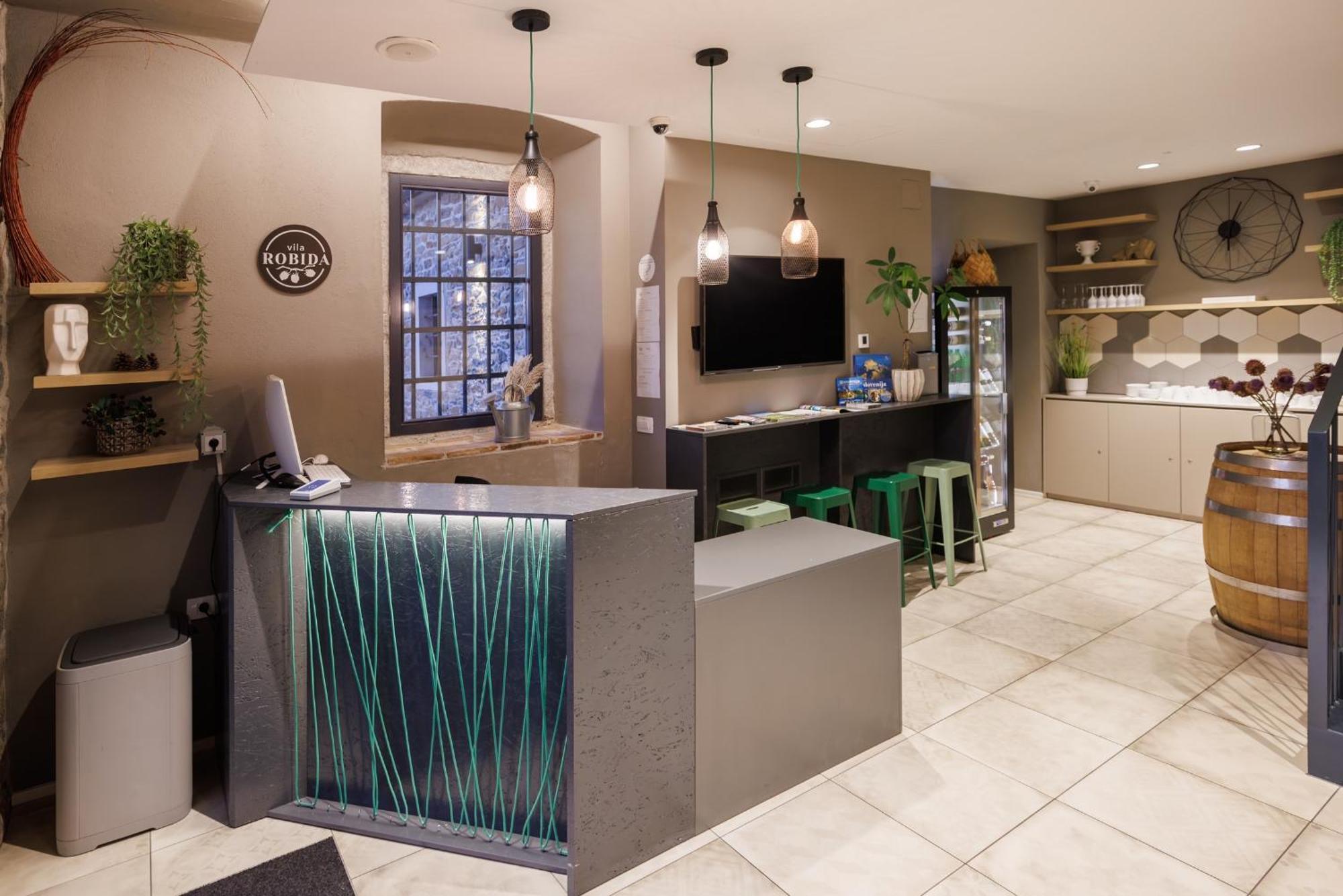 Vila Robida Rooms & Spa Crni Kal Exterior photo