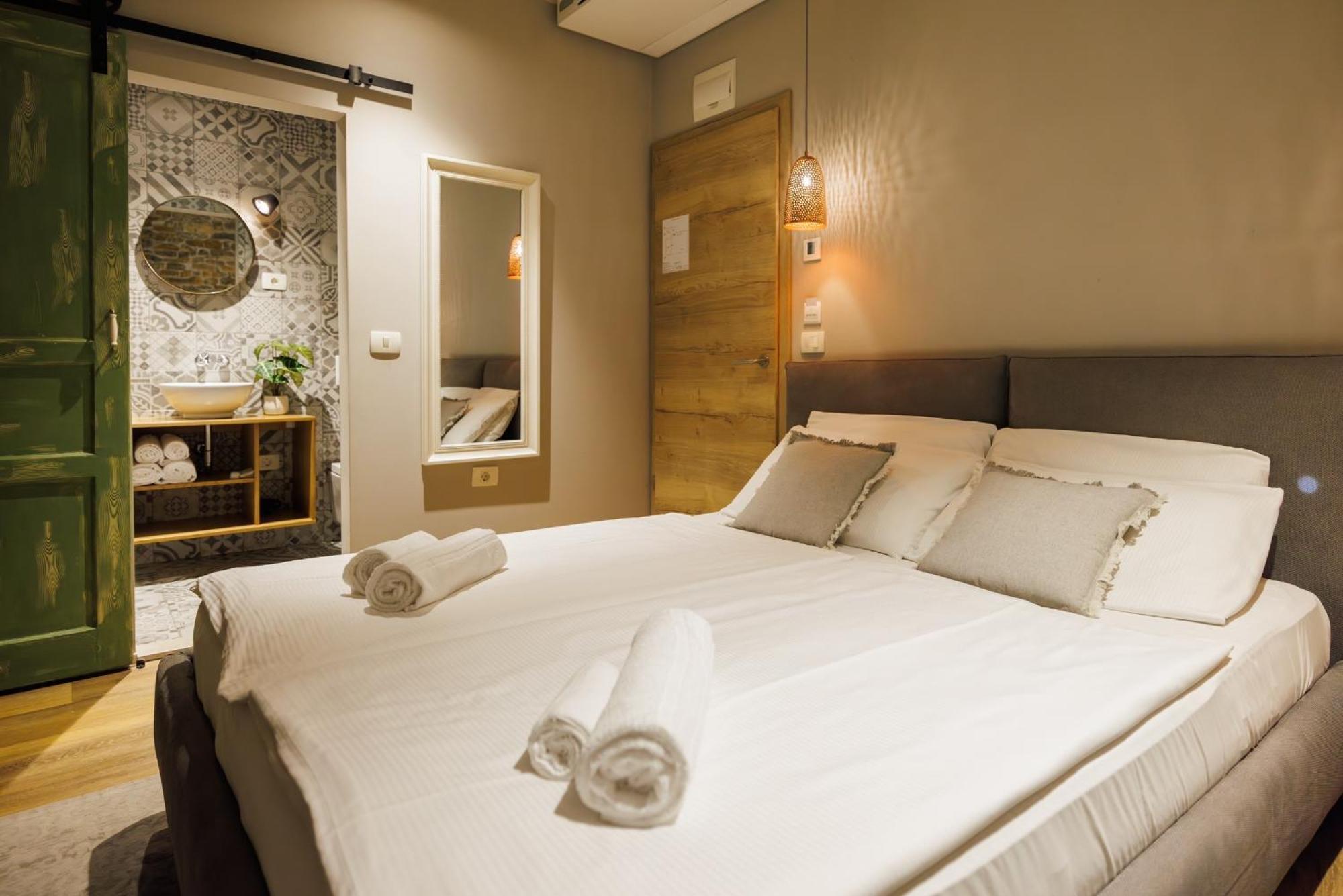 Vila Robida Rooms & Spa Crni Kal Exterior photo