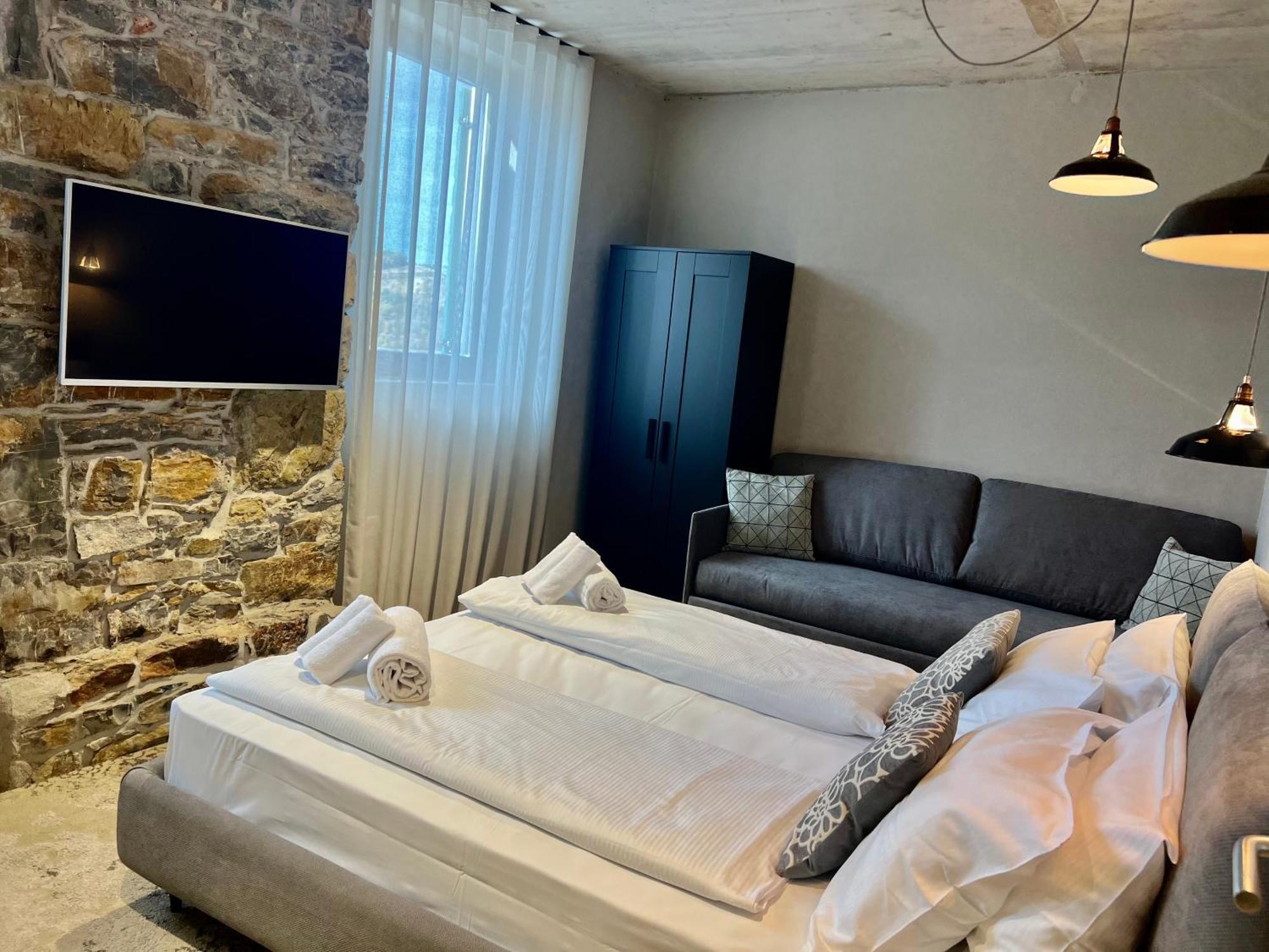 Vila Robida Rooms & Spa Crni Kal Exterior photo